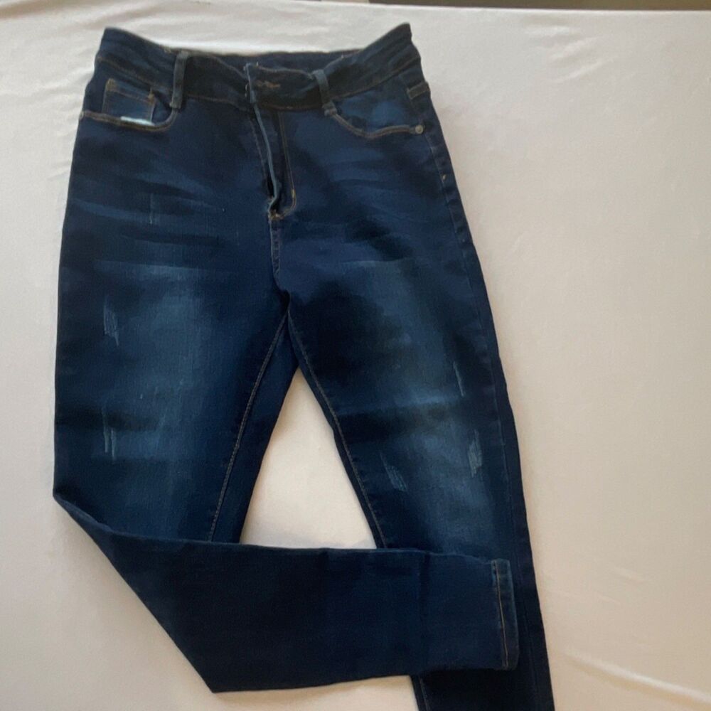 Surprise Women's Skinny Stretch Denim Jeans Dark Blue Medium Wash Solid